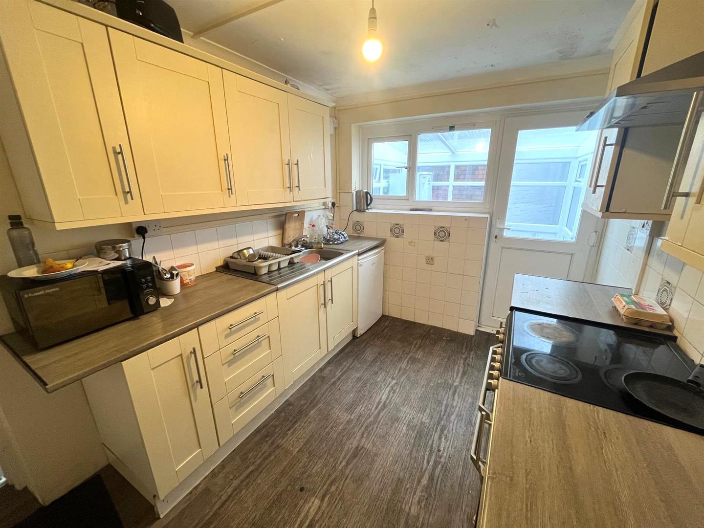 Nicholl Street, Swansea, SA1 4HE